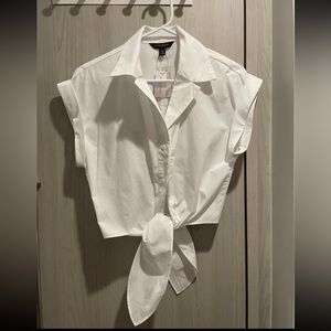 Brand New with Tag Banana Republic Poplin Tie Front Shirt